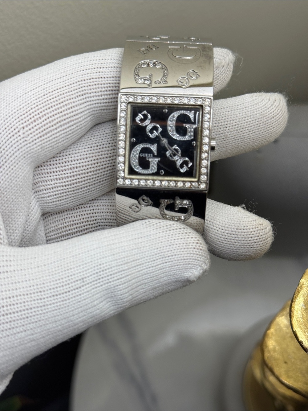 Guess Womens Watch 26mm Black Dial G Logo Crystal Bezel Bangle Watch